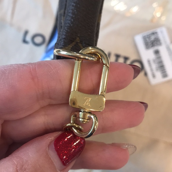 Louis Vuitton Mini Pochette 2018 Holiday Collection - Picture 9 of 11